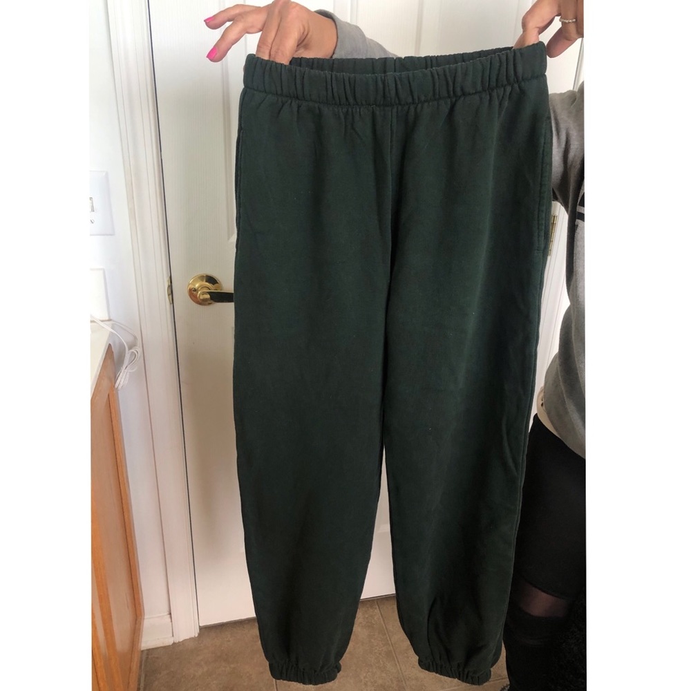 Rosa Brandy Melville Green sweatpants